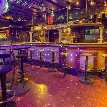 Party Hotel Taverne Obertauern Bagian luar foto