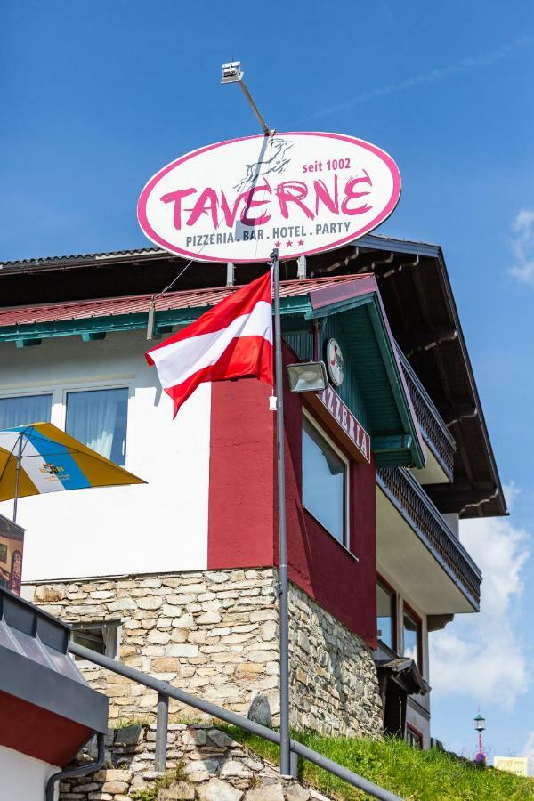Party Hotel Taverne Obertauern Bagian luar foto